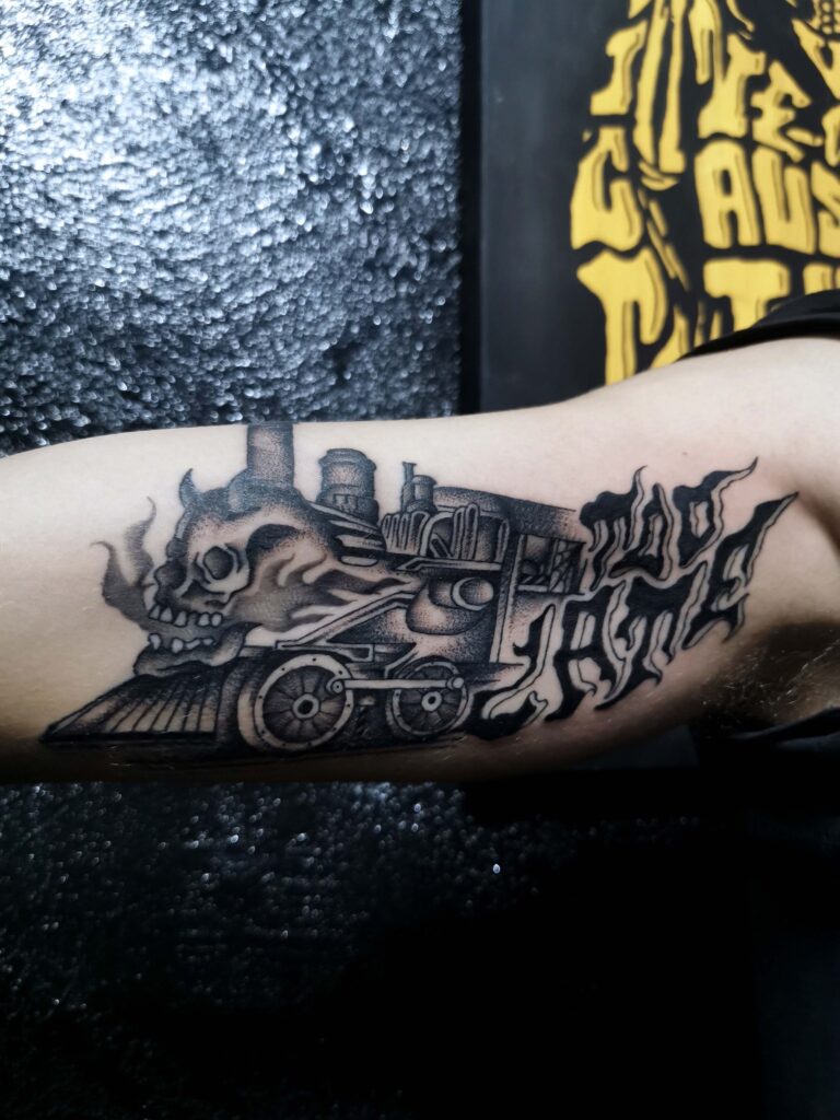 HateRisk | Lettering