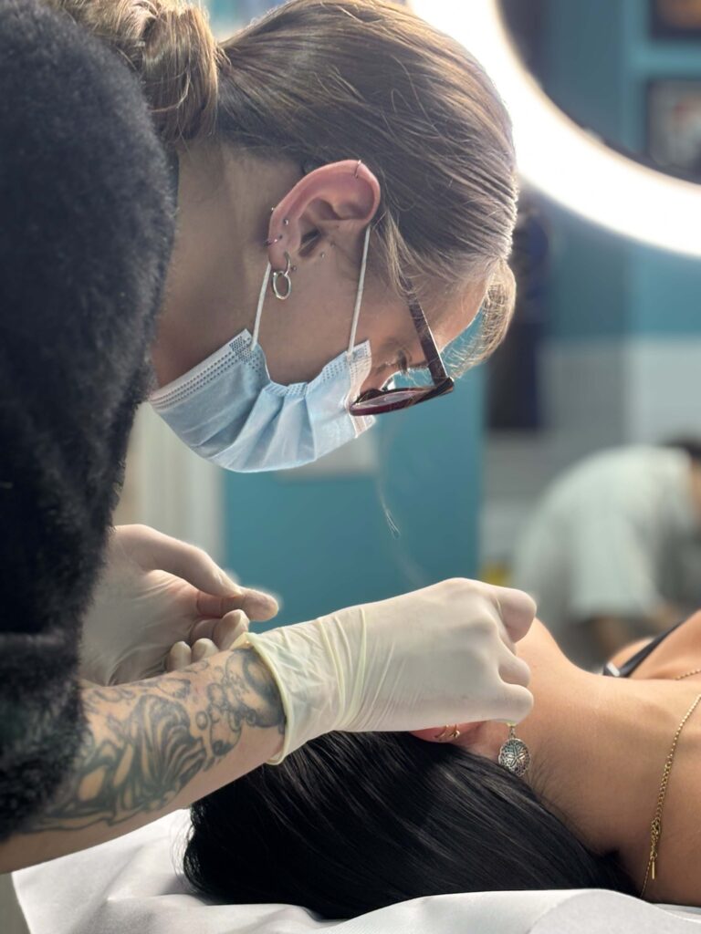 Giorgia Cinnamon | Piercer